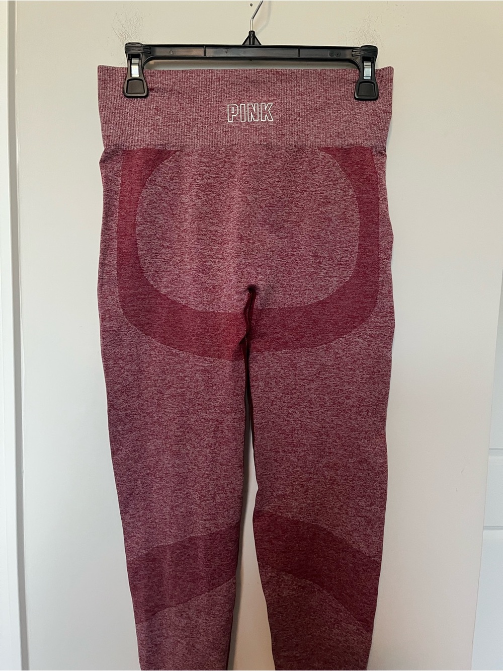 PINK Victoria's Secret Pinkish Red Seamless High-Waist Leggings - Picture 2 of 4